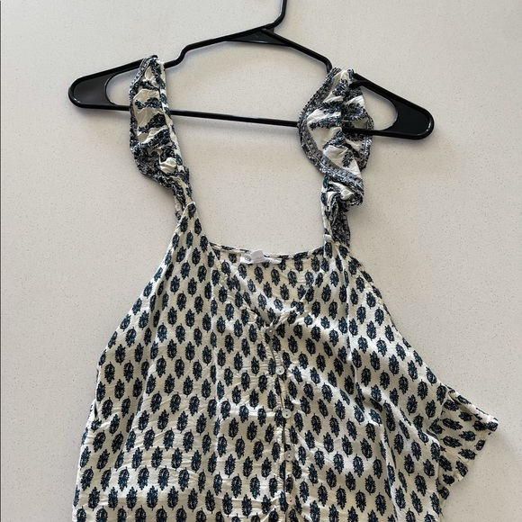 Pattern Top - Picture 2 of 3